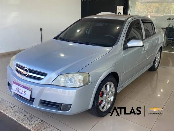 CHEVROLET ASTRA 2.0 MPFI ADVANTAGE SEDAN 8V FLEX 4P MANUAL CHEVROLET ASTRA 2.0 MPFI ADVANTAGE SEDAN 8V FLEX 4P MANUAL